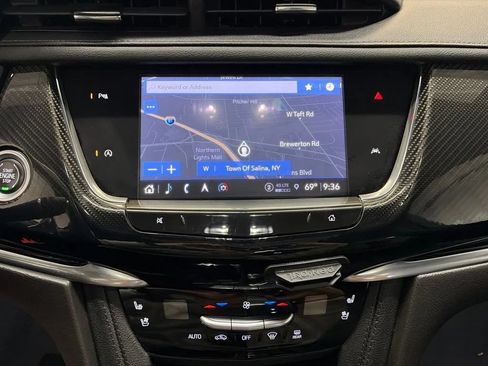 Used 2023 Cadillac XT6 Sport AWD/4WD image 27