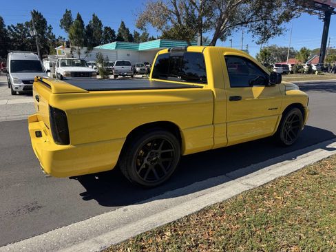 Used 2005 Dodge Ram 1500 Truck Base 2dr Regular Cab RWD SB image 4