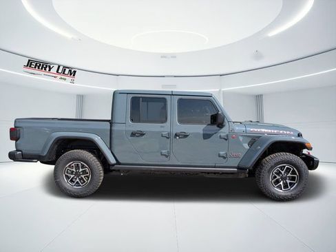 New 2026 Jeep Gladiator Rubicon AWD/4WD image 2