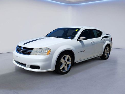 Used 2014 Dodge Avenger SE FWD image 7