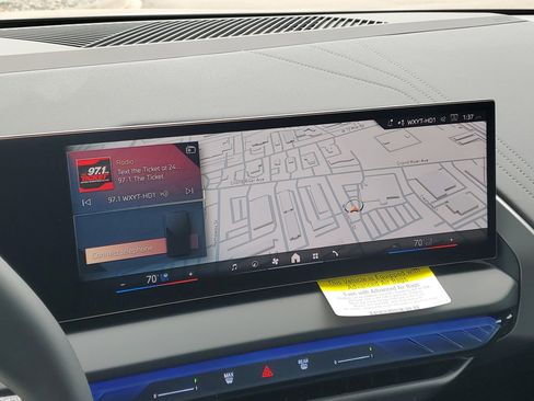 New 2026 BMW X3 xDrive30 w/ Premium Package AWD/4WD image 16