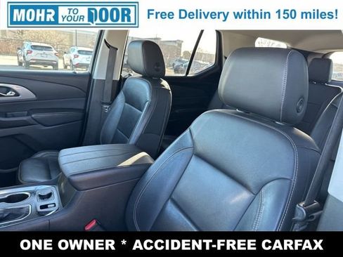 Used 2021 Chevrolet Traverse LT image 9