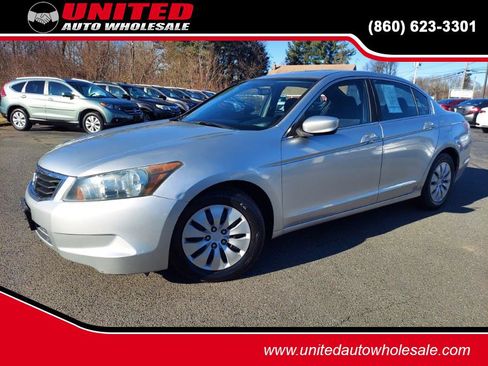 Used 2010 Honda Accord LX image 1