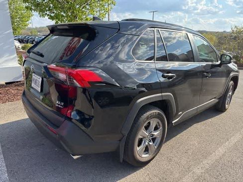 Used 2025 Toyota RAV4 XLE w/ Convenience Package AWD/4WD image 3