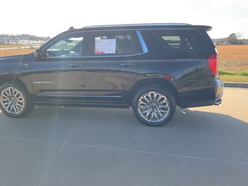Used 2023 GMC Yukon Denali Ultimate image 6