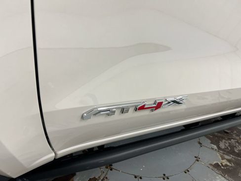 Used 2026 GMC Canyon AT4X AWD/4WD image 27