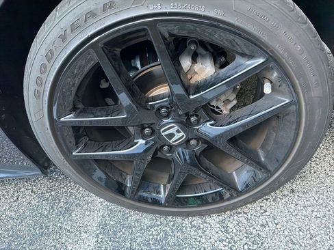Used 2024 Honda Civic Sport image 14
