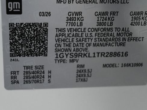 Used 2026 Cadillac Escalade ESV Platinum Sport w/ LPO, ONYX Package AWD/4WD image 37