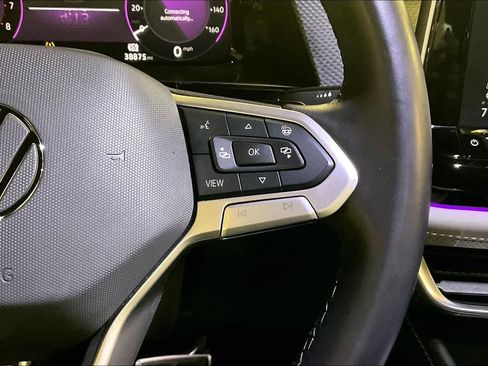 Used 2024 Volkswagen Atlas Cross Sport SEL R-Line image 23