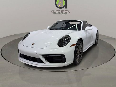 Used 2023 Porsche 911 Carrera S image 3