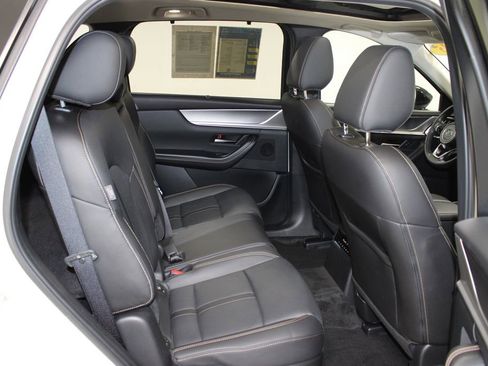 Used 2025 MAZDA CX-70 Plug-In Hybrid w/ Premium Pkg AWD/4WD image 30