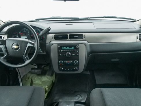 Used 2012 Chevrolet Tahoe 4WD image 11