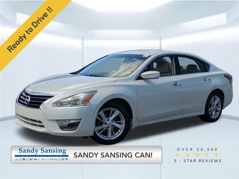 Used 2014 Nissan Altima 2.5 SV FWD image 1