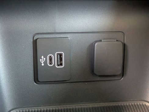 New 2026 Ford Explorer Active w/ Active Comfort Package image 26