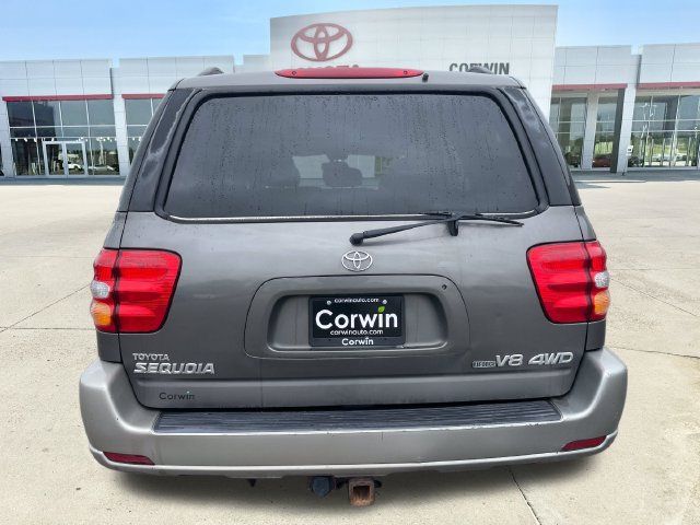 Used 2004 Toyota Sequoia SR5 w/ Preferred Pkg AWD/4WD image 4