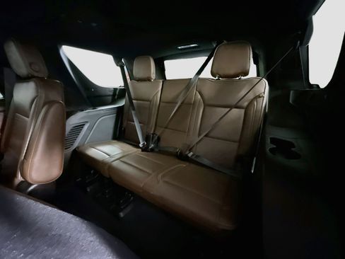 Used 2021 Chevrolet Tahoe High Country w/ Premium Package RWD image 41