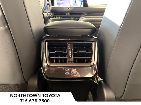 Used 2024 Toyota Crown XLE image 21