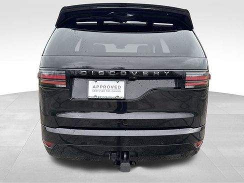 New 2024 Land Rover Discovery Dynamic SE image 4