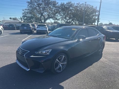 Used 2017 Lexus IS 200t w/ Premium Package image 3