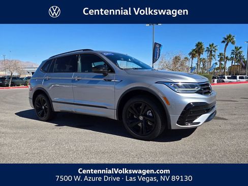 Certified 2024 Volkswagen Tiguan SE R-Line AWD/4WD image 1