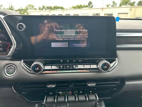 New 2026 GMC Canyon Elevation w/ Convenience Package image 18