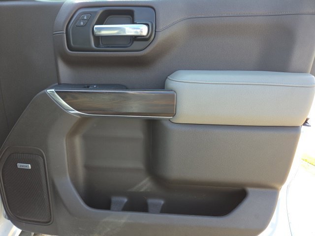 Used 2021 GMC Sierra 1500 SLT AWD/4WD image 18