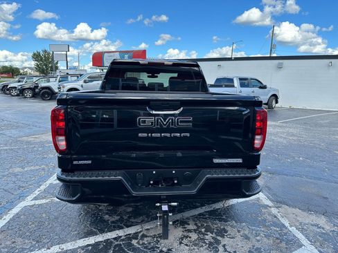 Used 2020 GMC Sierra 1500 Elevation w/ Elevation Value Package image 6