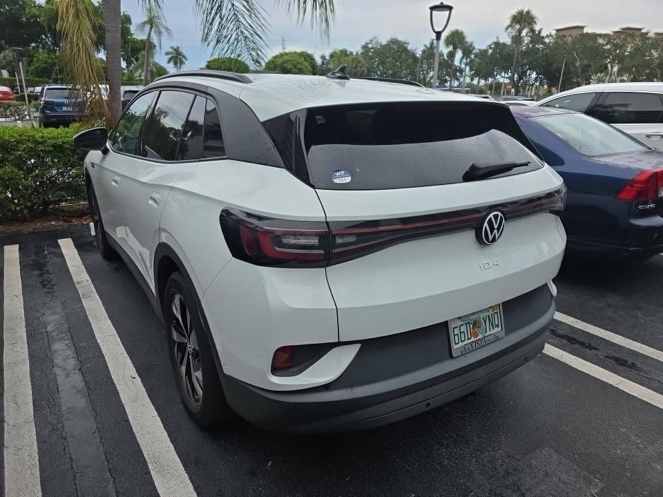Used 2023 Volkswagen ID.4 Pro AWD/4WD image 3