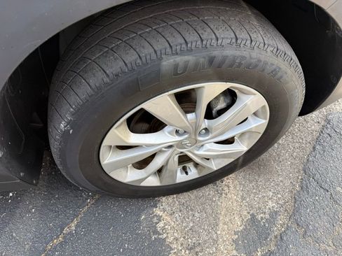 Used 2019 Hyundai Tucson Value image 6