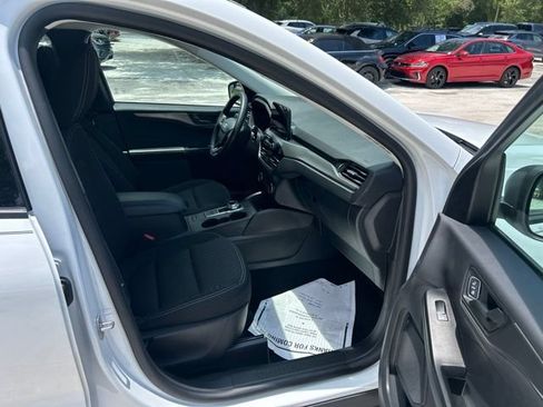 Used 2024 Ford Escape Active AWD/4WD image 9