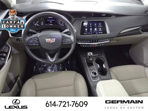 Used 2019 Cadillac XT4 Premium Luxury AWD/4WD image 19