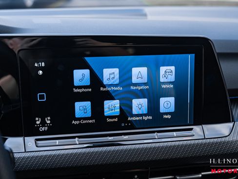 Used 2024 Volkswagen Golf R image 20