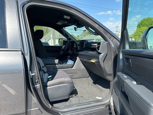 New 2026 Toyota Tundra SR AWD/4WD image 9