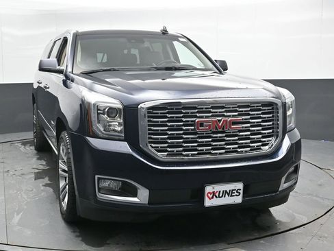 Used 2020 GMC Yukon XL Denali w/ Enhanced Security Package image 8