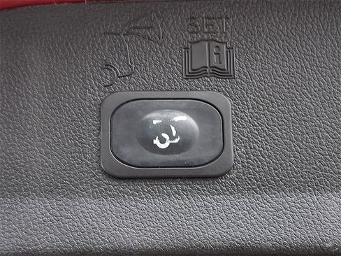 Used 2016 Ford Escape Titanium w/ Equipment Group 301A image 30