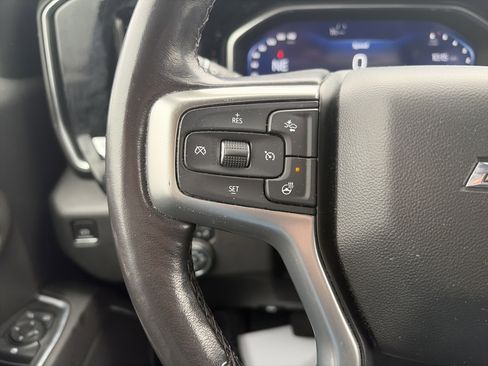 Used 2022 Chevrolet Silverado 1500 RST AWD/4WD image 16