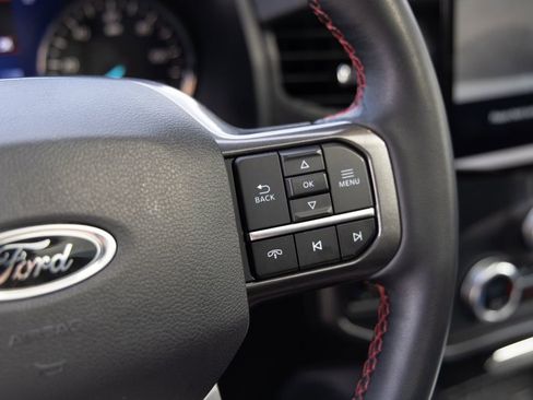 Used 2023 Ford Expedition Limited image 40