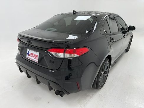 Used 2024 Toyota Corolla SE image 40