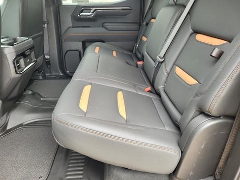 New 2026 GMC Sierra 1500 AT4 w/ AT4 Premium Package AWD/4WD image 14