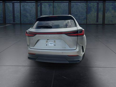Certified 2025 Lexus NX 250 FWD w/ Cold Area Package image 7