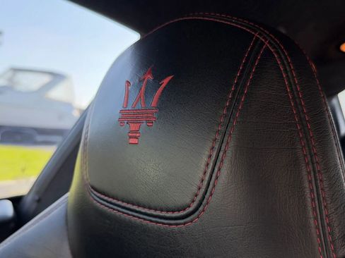 Used 2014 Maserati GranTurismo Sport image 25