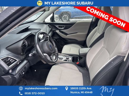 Used 2022 Subaru Forester Premium image 11