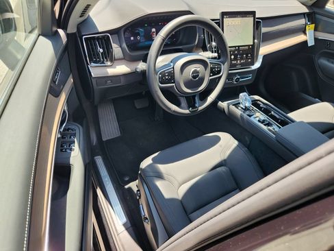 New 2026 Volvo XC90 B6 Plus w/ Protection Package Premier AWD/4WD image 16