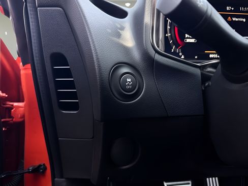Used 2024 Nissan Z Performance w/ Heritage Edition RWD image 18
