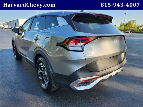 Used 2023 Kia Sportage LX image 6