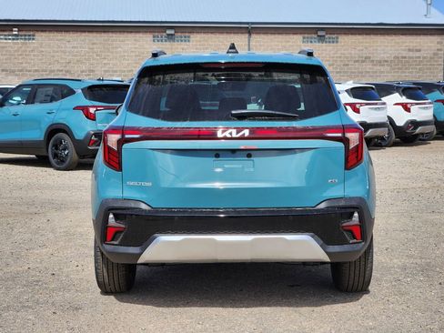 New 2026 Kia Seltos EX AWD/4WD image 11