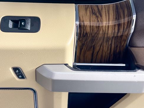 Used 2018 Ford F150 Lariat w/ Equipment Group 502A Luxury image 32