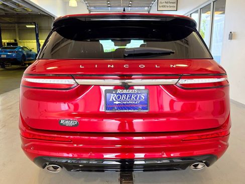 Used 2025 Lincoln Corsair Grand Touring w/ Equipment Group 301A AWD/4WD image 6