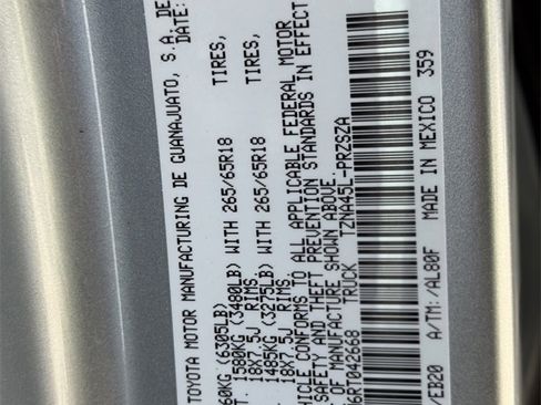 Used 2024 Toyota Tacoma Limited image 26