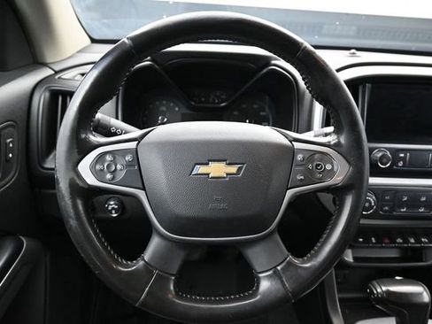 Used 2020 Chevrolet Colorado LT w/ Safety Package AWD/4WD image 15